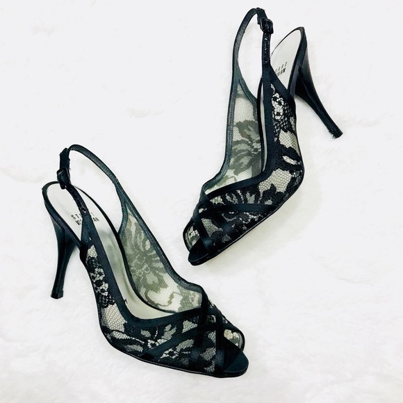 Stuart weitzman black lace heels - Picture 8 of 8